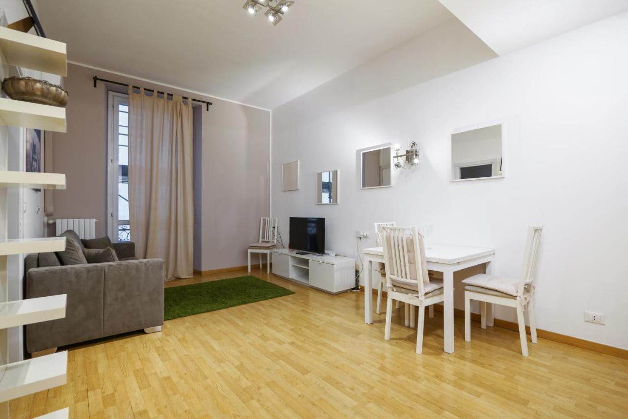 Luminoso Appartamento Con Balcone In Cadorna ミラノ エクステリア 写真